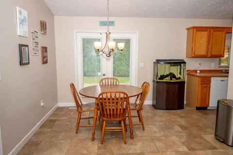 222 Deer Run Dr, Plainwell, MI 49080 photo 11