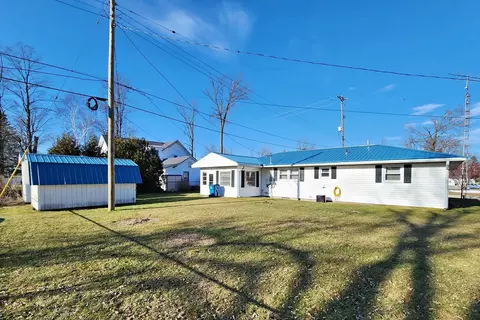 112 E 3rd St, Evart, MI 49631 photo 17