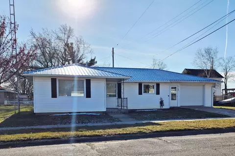 112 E 3rd St, Evart, MI 49631 photo 18