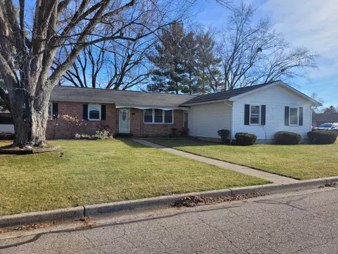 809 Nottingham Dr, Sturgis, MI 49091