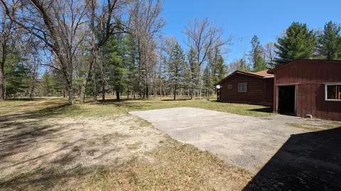 Exterior - 5305 W 52nd St, Baldwin, MI 49304 photo 10 of 22