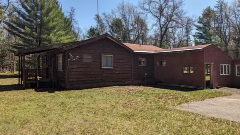 Exterior - 5305 W 52nd St, Baldwin, MI 49304 photo 2 of 22