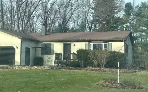 7858 Grand River Rd, Rives Junction, MI 49277