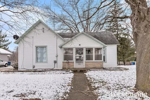 425 Birch St, Belding, MI 48809 photo 27
