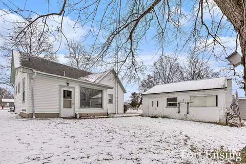 425 Birch St, Belding, MI 48809 photo 22