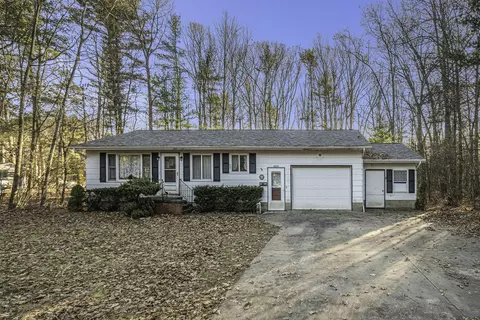 3285 W Winston Rd, Rothbury, MI 49452