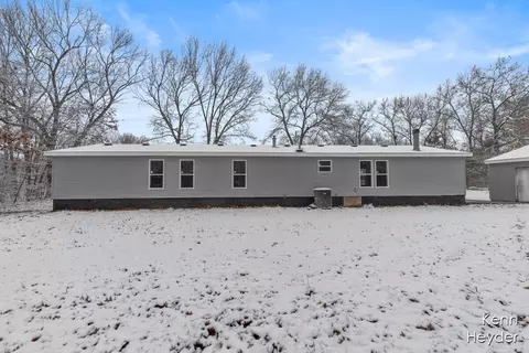12381 Saddler Rd, Plainwell, MI 49080 photo 23
