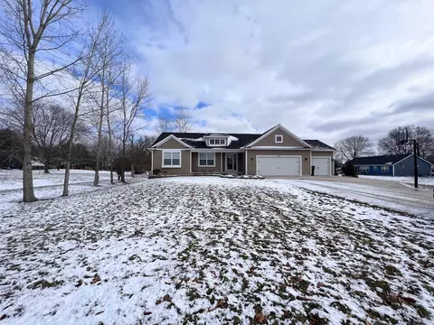 4072 Bender Rd, Middleville, MI 49333