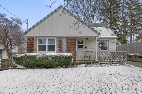 1550 Edward Ave SE, Grand Rapids, MI 49507