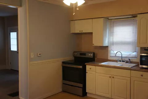 80 Walnut St, Coldwater, MI 49036 photo 5
