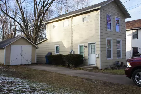 80 Walnut St, Coldwater, MI 49036