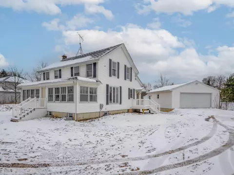 6513 Angling Rd, Portage, MI 49024