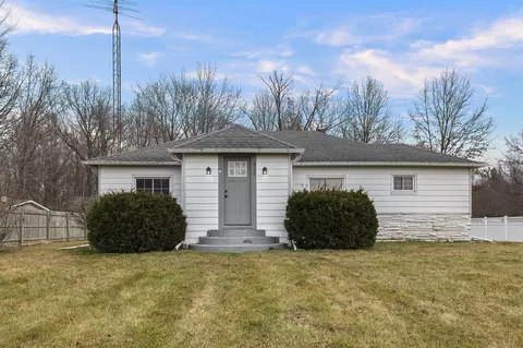 9197 California Rd, Bridgman, MI 49106