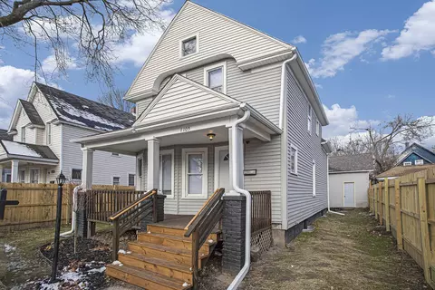 1105 Hays Park Ave, Kalamazoo, MI 49001