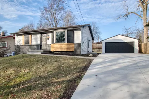 1735 Seventh St NW, Grand Rapids, MI 49504