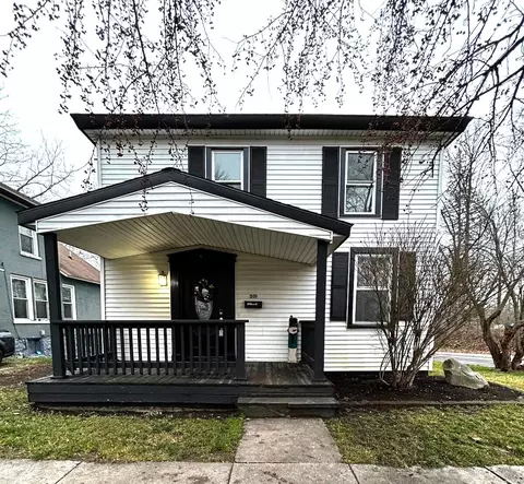301 Portage Ave, Three Rivers, MI 49093