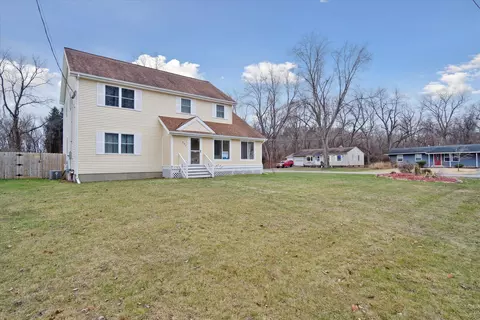 281 Amherst St, Jackson, MI 49203 photo 5
