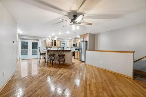 281 Amherst St, Jackson, MI 49203 photo 2