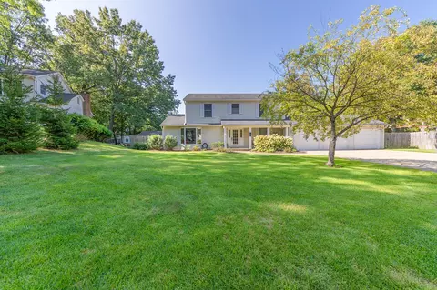 3009 Ridgeview Cir, Kalamazoo, MI 49008