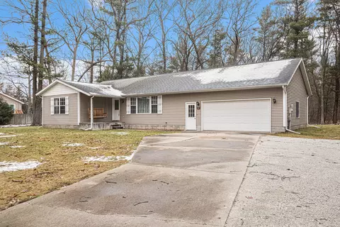 7514 Whitehall Rd, Whitehall, MI 49461 photo 4
