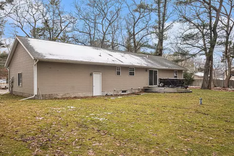 7514 Whitehall Rd, Whitehall, MI 49461 photo 32