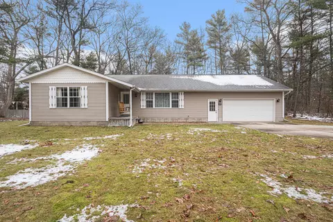 7514 Whitehall Rd, Whitehall, MI 49461 photo 5
