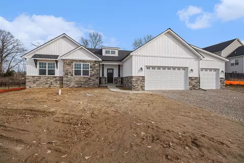 Exterior - 2933 Clivedon Rd, Howell, MI 48843 photo 2 of 14