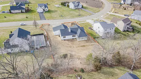 View/Area - 2933 Clivedon Rd, Howell, MI 48843 photo 2 of 5
