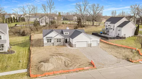 Exterior - 2933 Clivedon Rd, Howell, MI 48843 photo 12 of 14