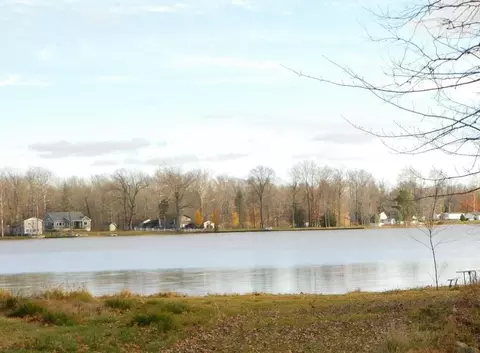 6013 N Coloma Rd, Coloma, MI 49038