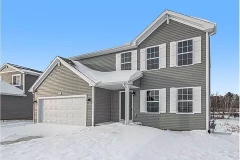 812 Parkwood Dr, Greenville, MI 48838