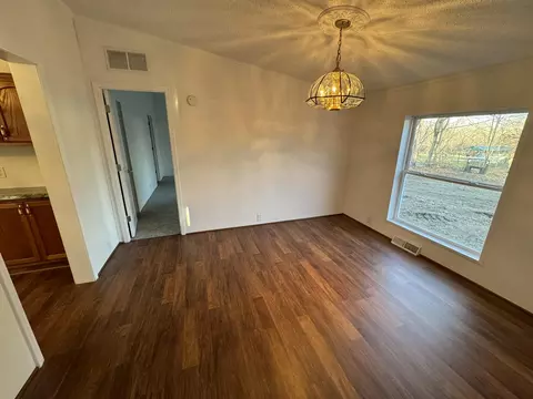 524 Morrison Ave, Bangor, MI 49013 photo 12