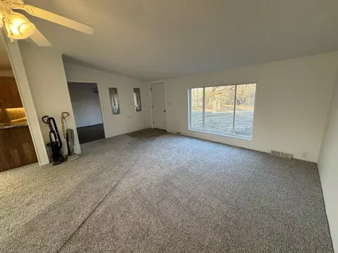 524 Morrison Ave, Bangor, MI 49013 photo 10