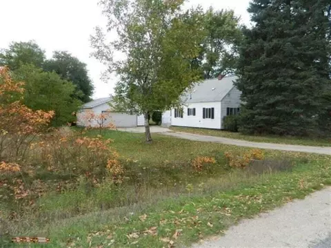 3537 Sheringer Rd, Muskegon, MI 49444
