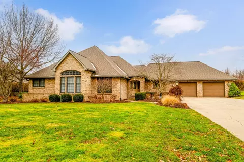 3375 Wyndwicke Dr, St. Joseph, MI 49085