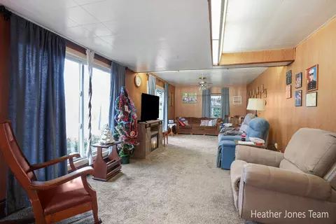 3363 E Howard City-edmore, Edmore, MI 48829 photo 5