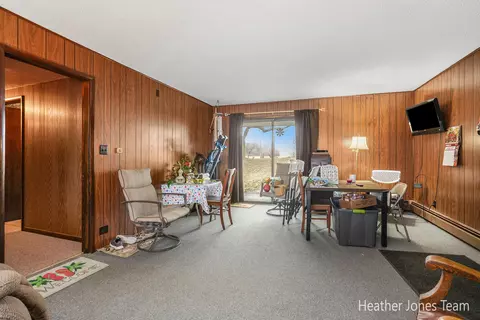 3363 E Howard City-edmore, Edmore, MI 48829 photo 9