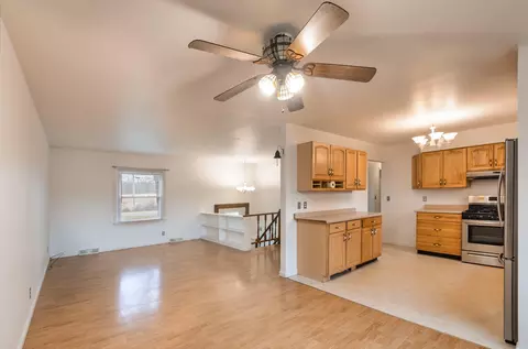 4227 Springbrook Rd, Jackson, MI 49201 photo 3