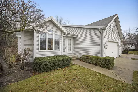 17203 Arthur Ct #7, Spring Lake, MI 49456