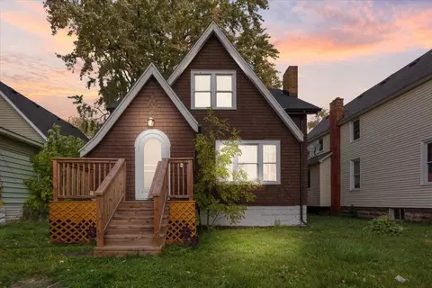 1407 Lapeer Ave, Port Huron, MI 48060