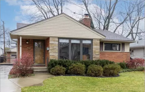 2711 Woodland Ave, Royal Oak, MI 48073