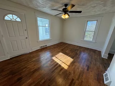 208 W Argyle St, Jackson, MI 49202 photo 5