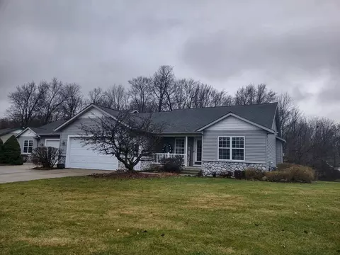 6594 Ravineview Rd SE # 12, Caledonia, MI 49316