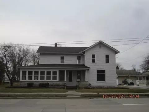 220 E Adrian St, Blissfield, MI 49228