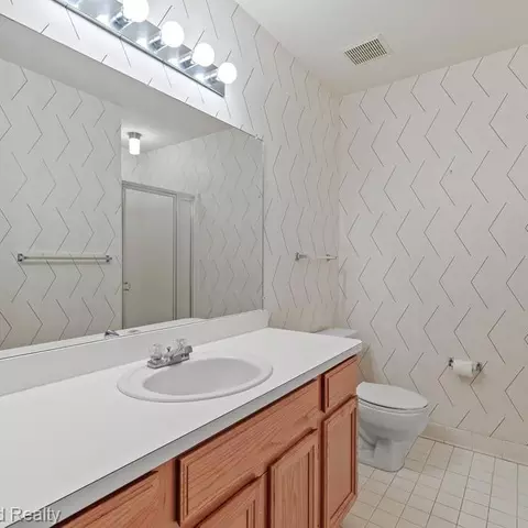 2272 Cedar Crest Blvd, Commerce Twp, MI 48390 photo 14