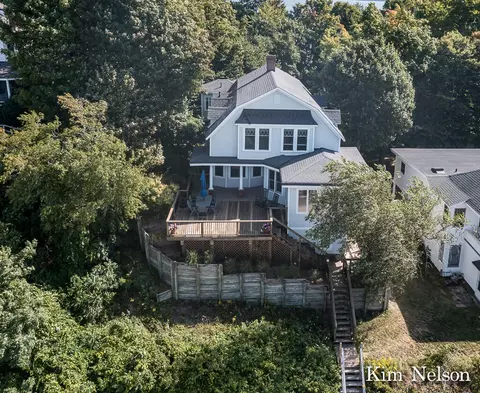 5947 Murray Rd, Whitehall, MI 49461