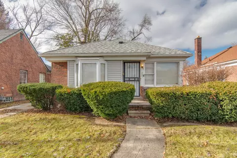 9585 Westwood St, Detroit, MI 48228