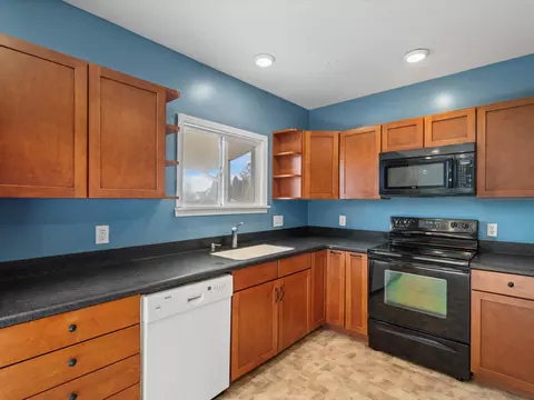 4779 E Dunbar Rd, Monroe, MI 48161 photo 18