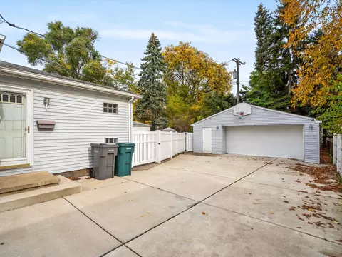 3629 Dudley St, Dearborn, MI 48124 photo 27