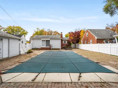 3629 Dudley St, Dearborn, MI 48124 photo 5